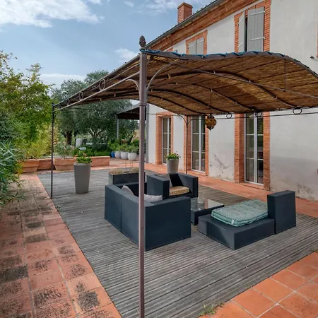 Domaine En Castanet * Caraman