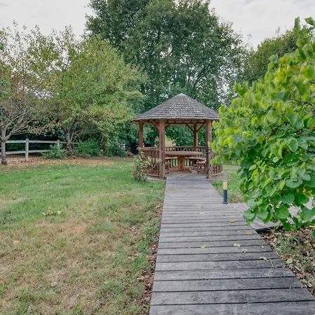 Domaine En Castanet Casa vacanze *